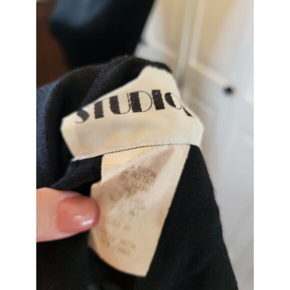 Vintage 90s/Y2K Black Floral Embroidered Button Up Shirt 16 Whimsygoth Cottage - Picture 8 of 8